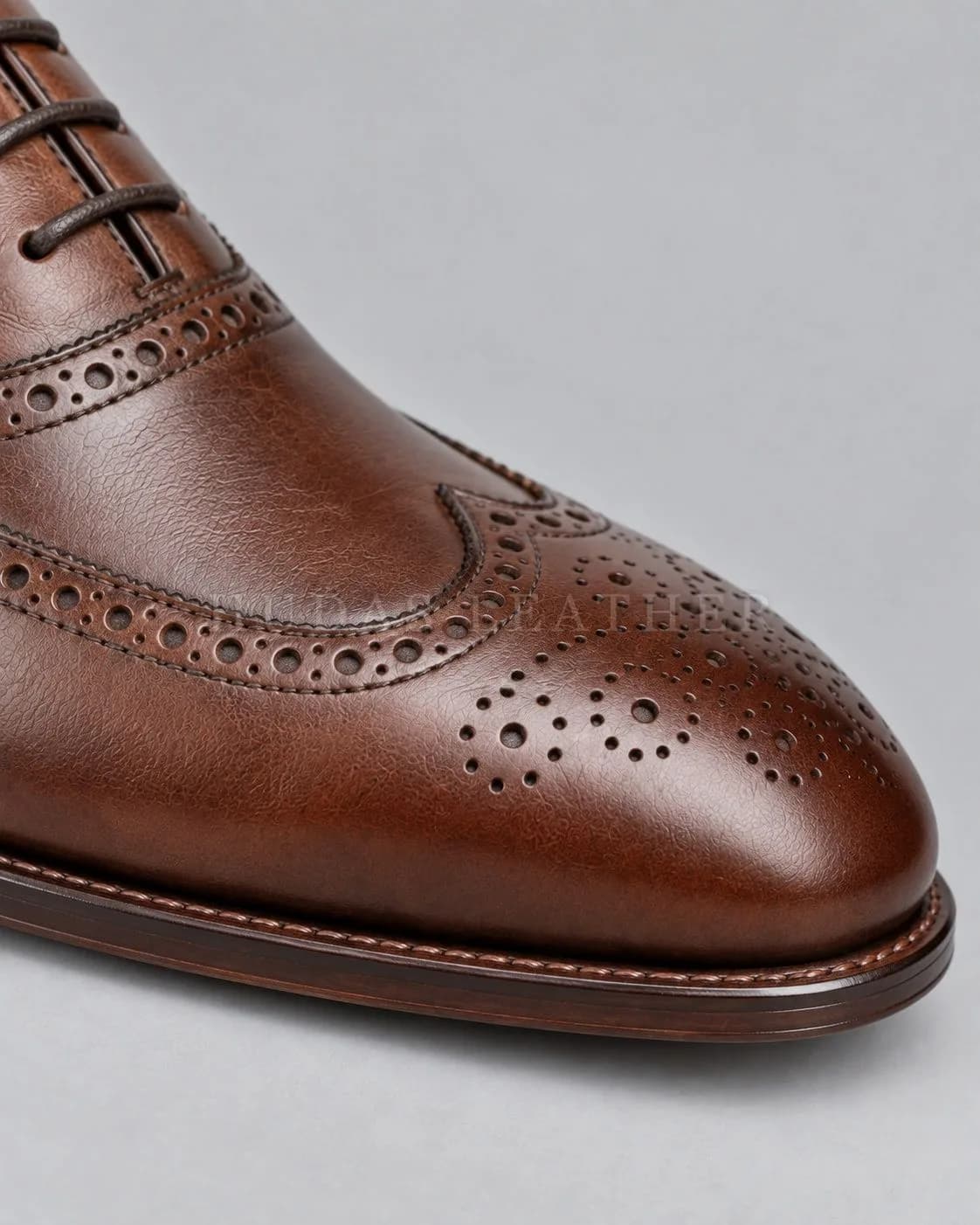 Wingtip Oxford in Full-Grain Polished Cowhide, Dark Walnut, view 3
